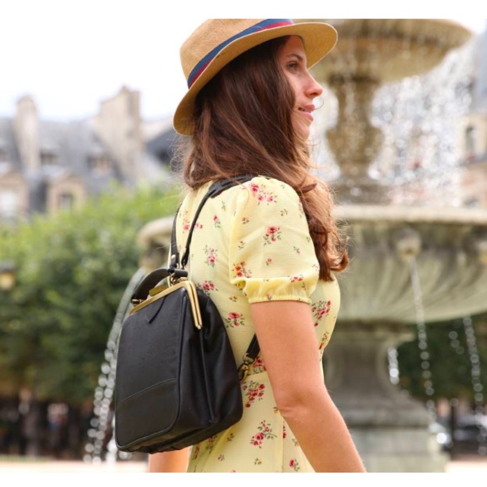 LaFlore Bebebark “Parisian Chic” vegan cork bag, black w/convertible straps